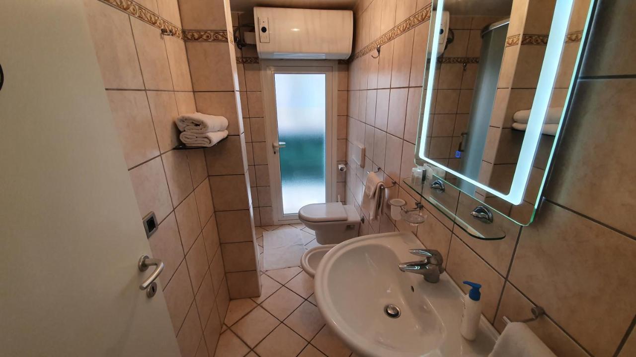 Apartments Villa Ernesta Rovinj Exterior foto